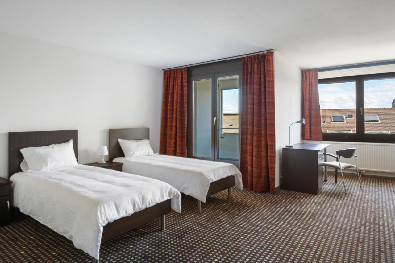 Neuchatel City Hotel Exterior photo